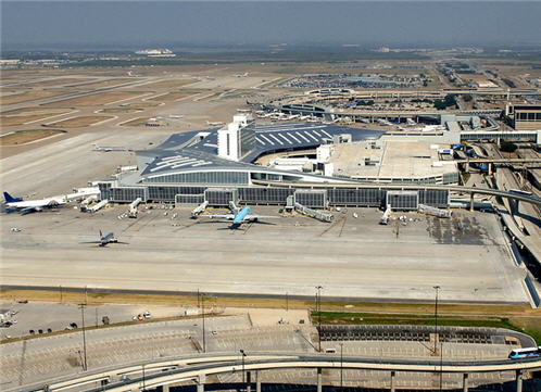Dallas DFW airport - Flights, Shuttle